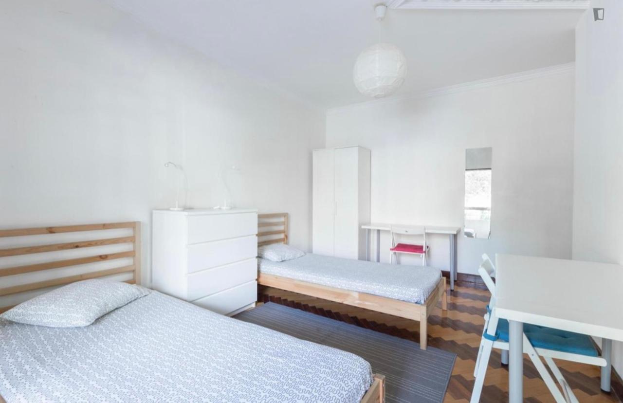 Asprela Guest House Порто Екстериор снимка